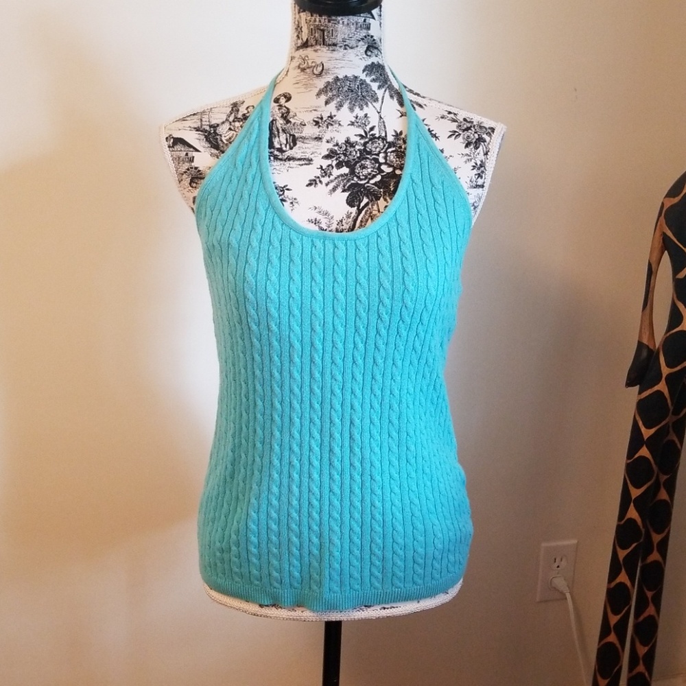 Gap halter top w/built in bra